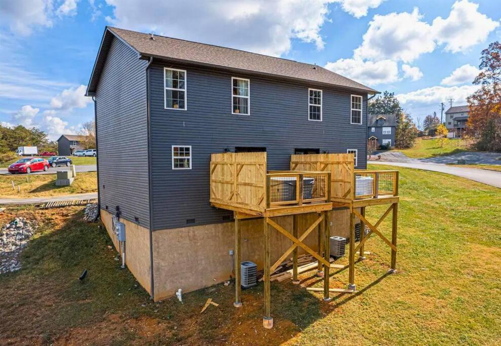 Willow Trace: Family Retreat, Hot Tub, Gaming! Pigeon Forge Esterno foto