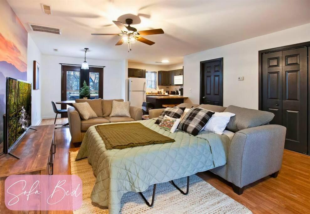 Willow Trace: Family Retreat, Hot Tub, Gaming! Pigeon Forge Esterno foto